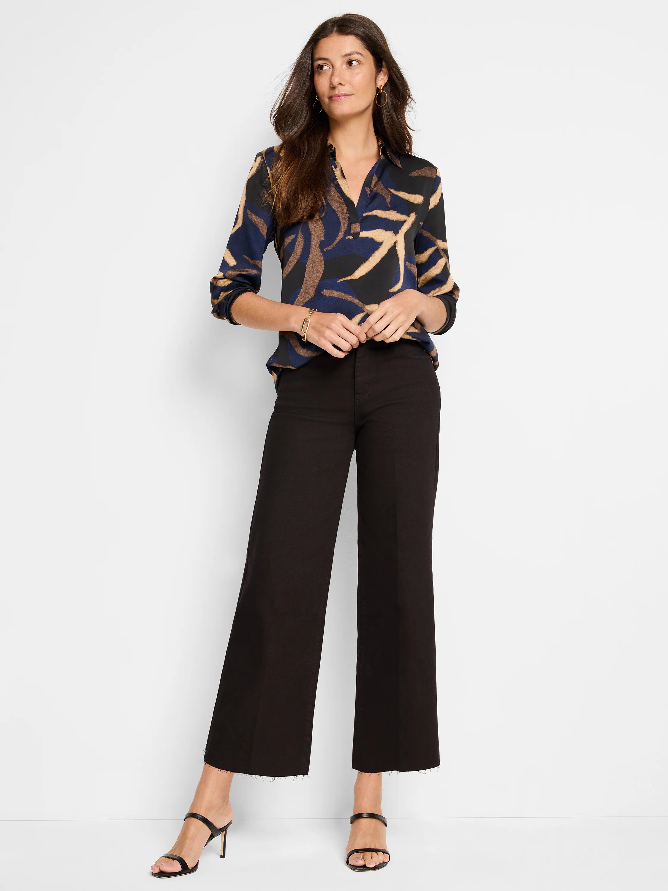 Black wide-leg jeans, cropped, with a raw frayed hem.