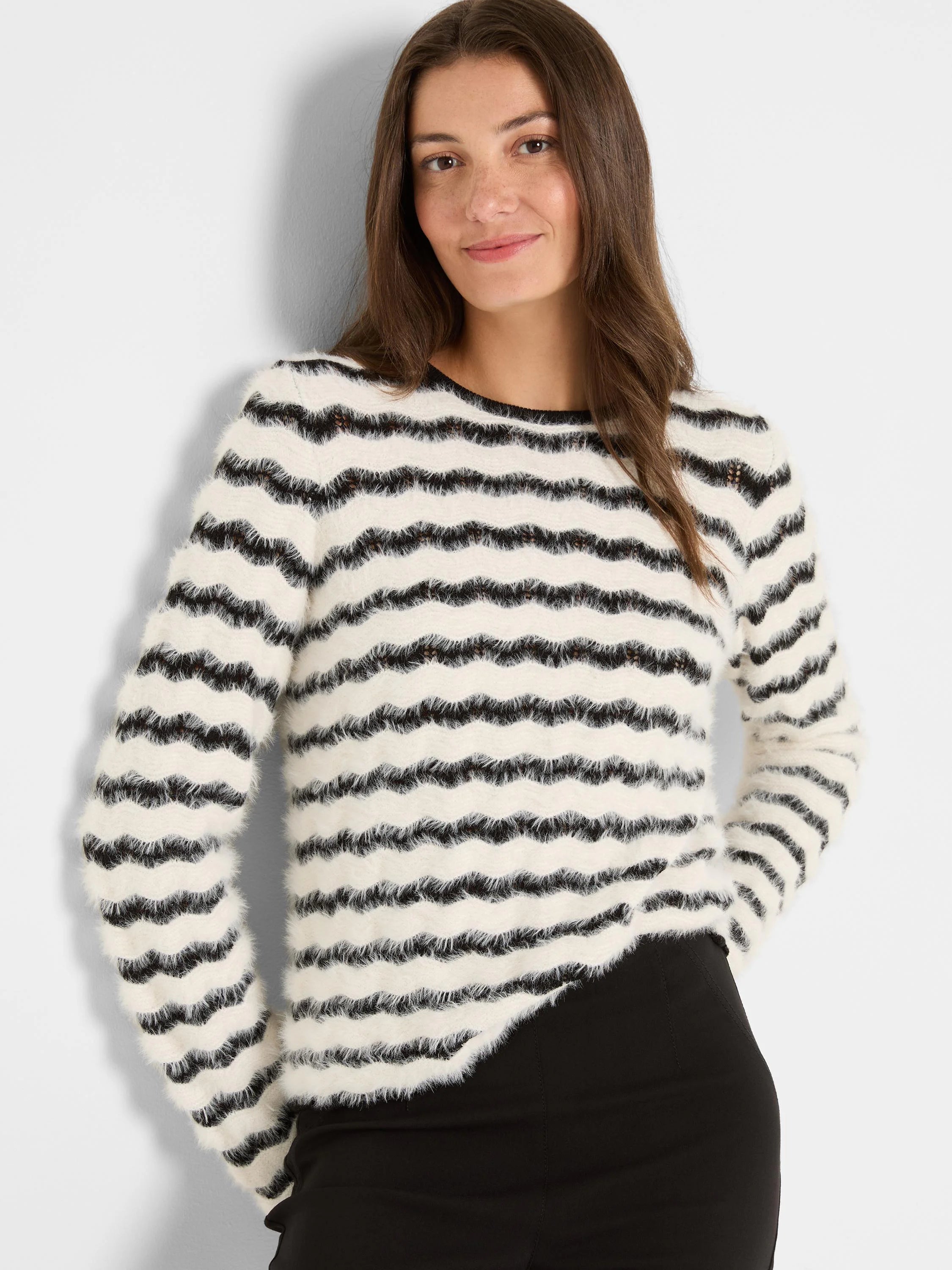 NIC+ZOE Women's Shaker Knit V-Neck Sweater - Color Block Pullover With Dramatic Bishop Sleeves - View #3