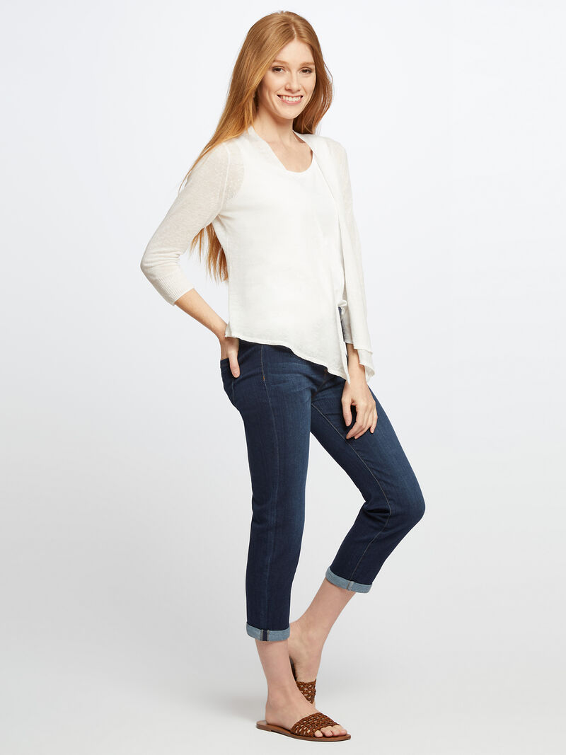 Woman Wears Liverpool - Chloe Crop Rolled Cuff Jean image number 3