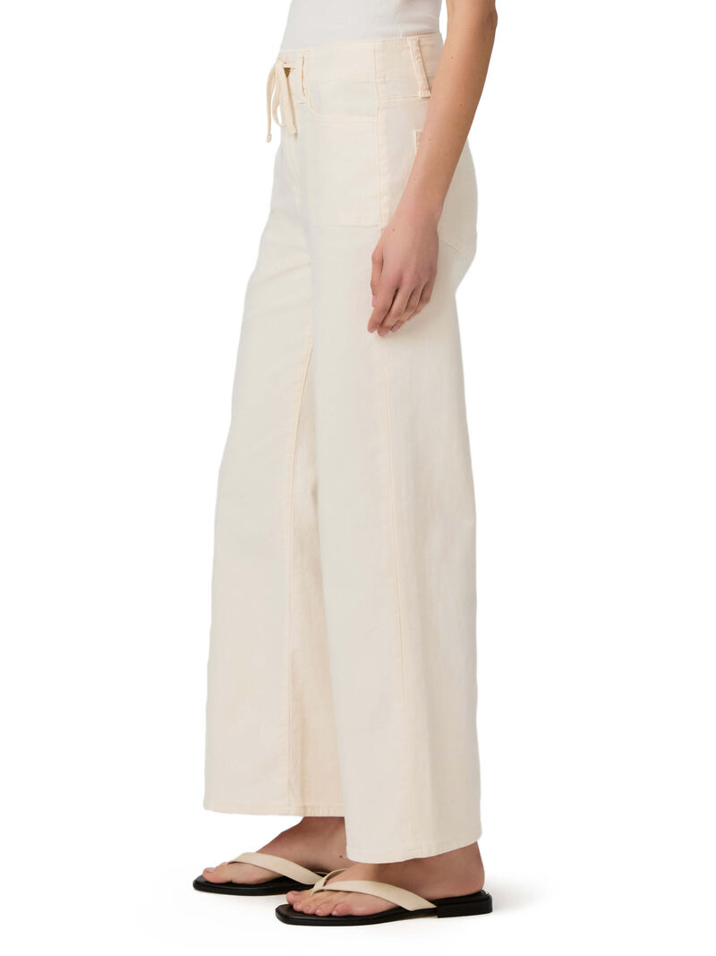 Woman Wears Paige - Ari With Waistband Tie Pant image number 1