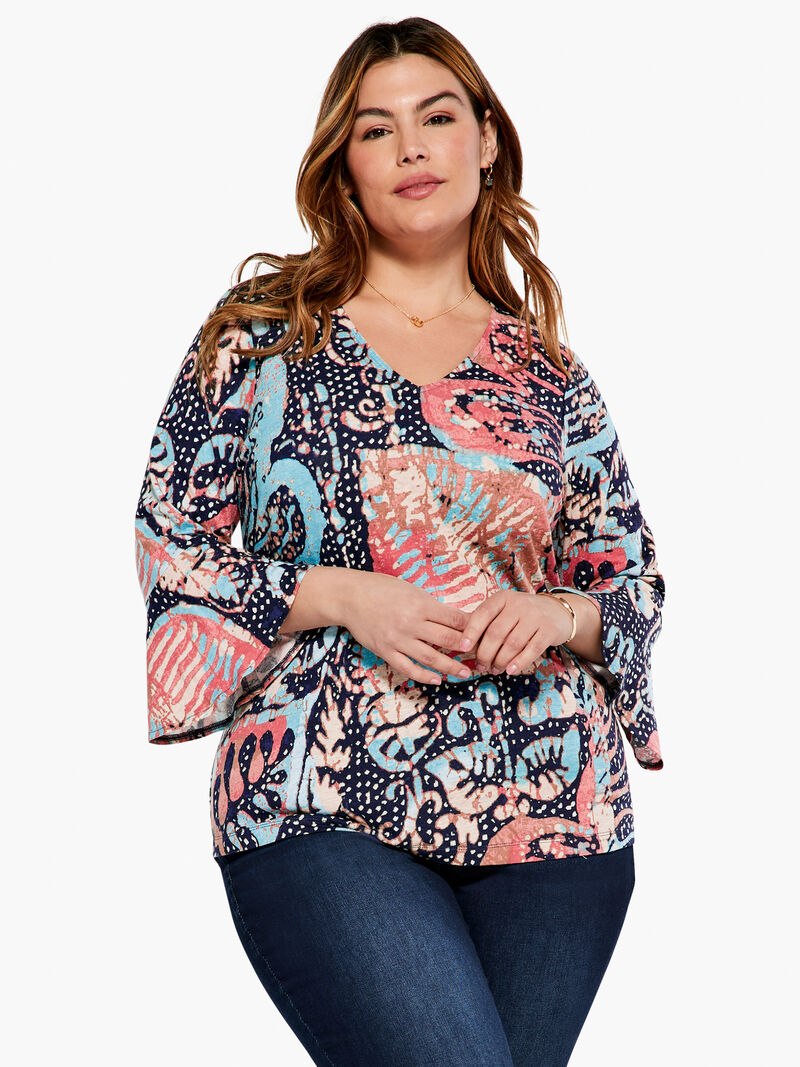 Woman Wears Batik Stamp Top image number 0