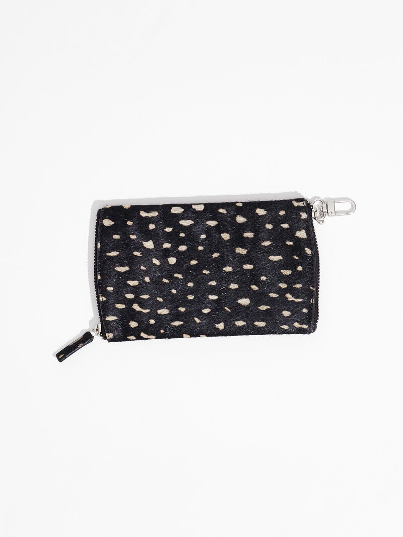 Woman Wears NIC+ZOE by Latico Double Sided Glasses Case image number 0