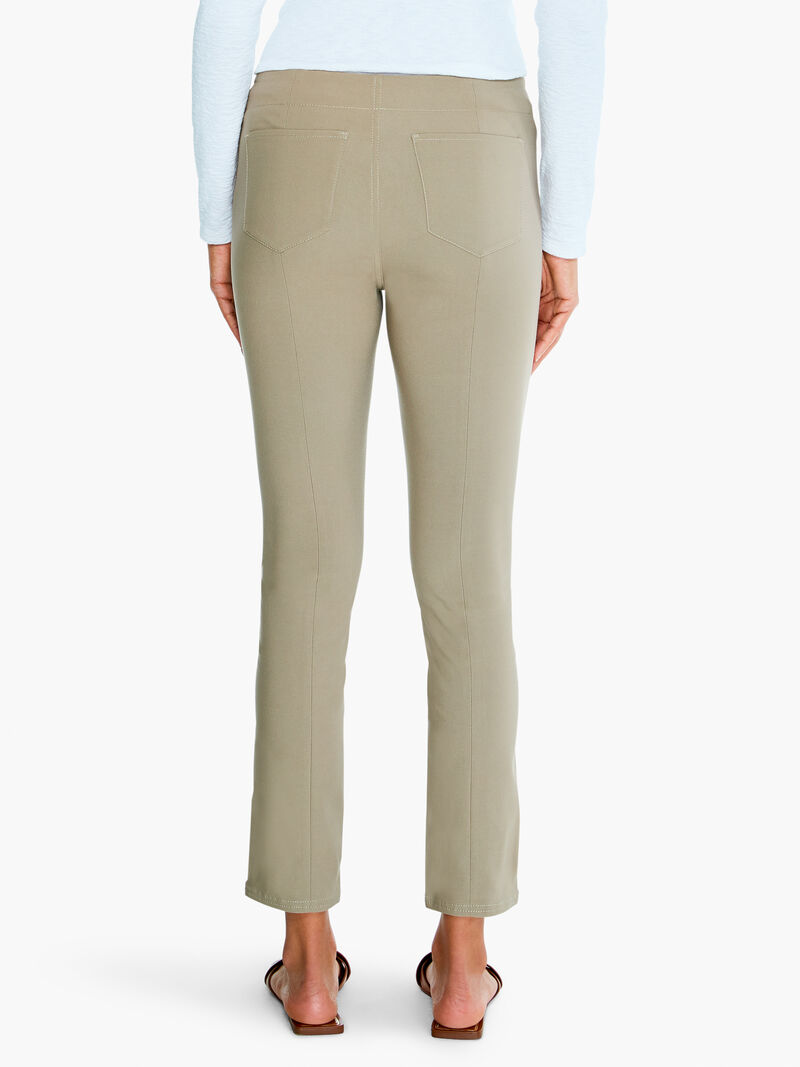 Woman Wears Wonderstretch Slim Jean image number 3