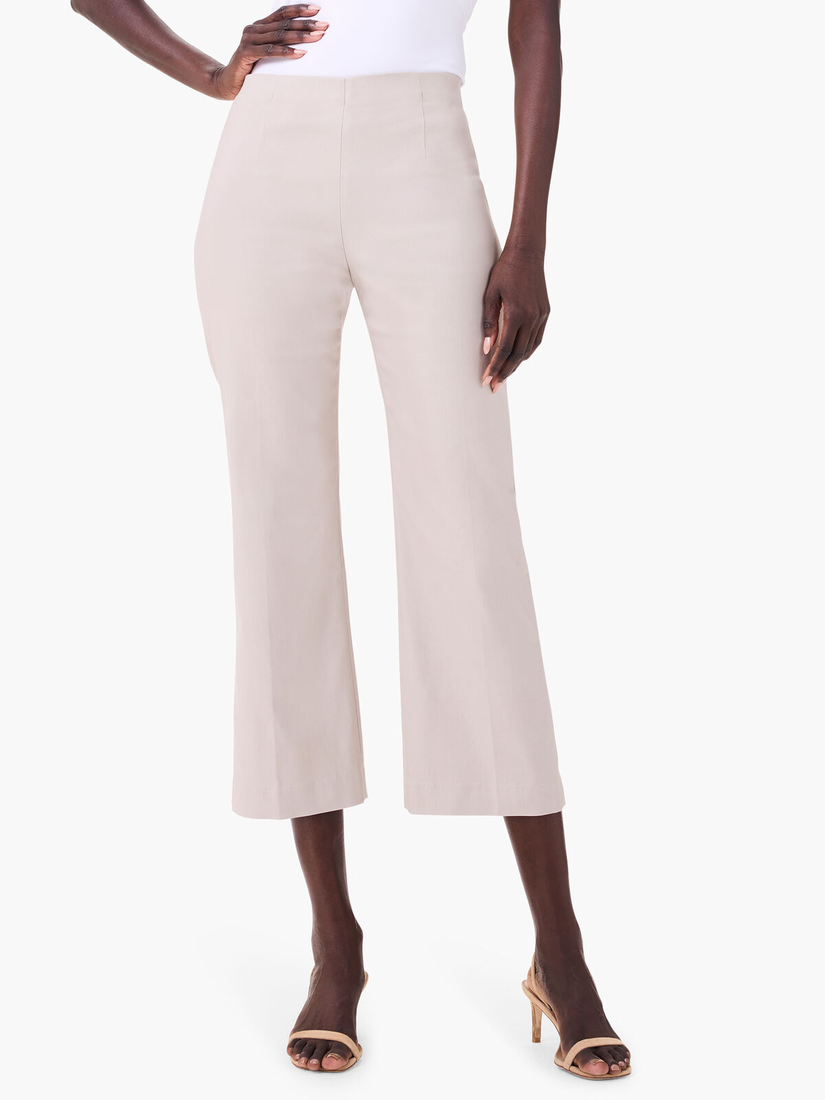 Polished Wonderstretch Wide-Leg Crop