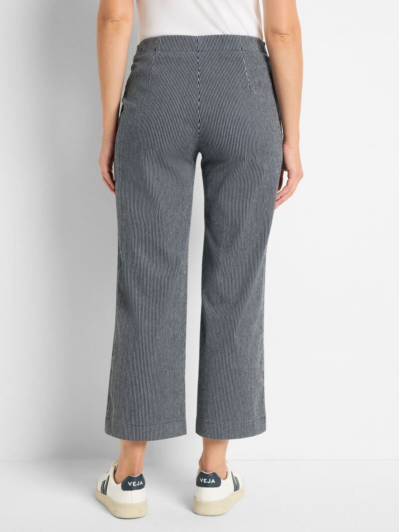 Woman Wears All Day Stripe Wide-Leg Jeans image number 3