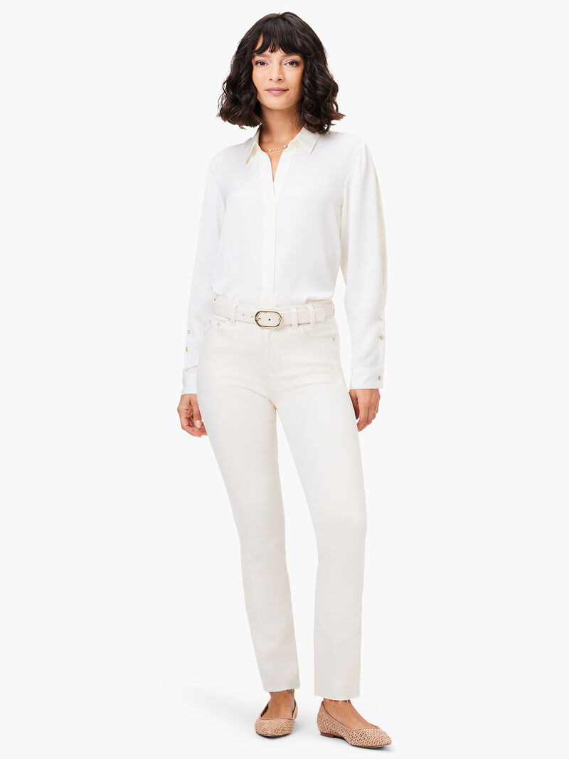Woman Wears NZ Denim 28" Daytrip Straight Ankle Jeans image number 2