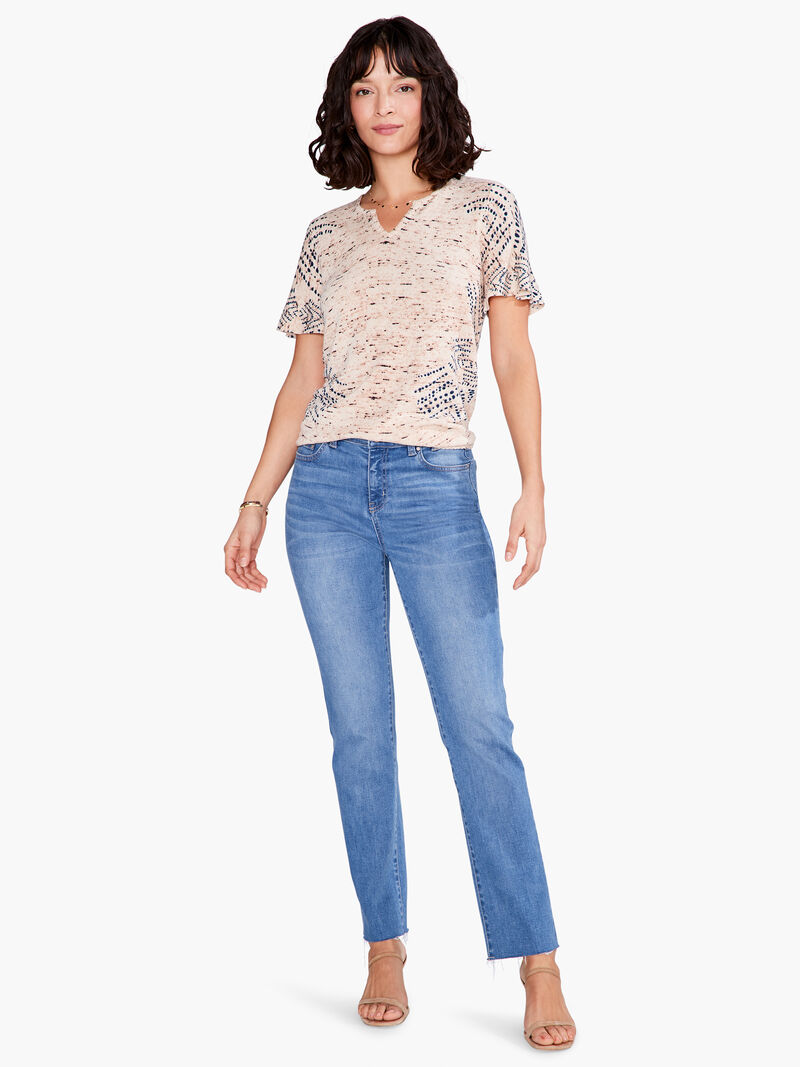 Woman Wears Shoreline Sweater image number 3