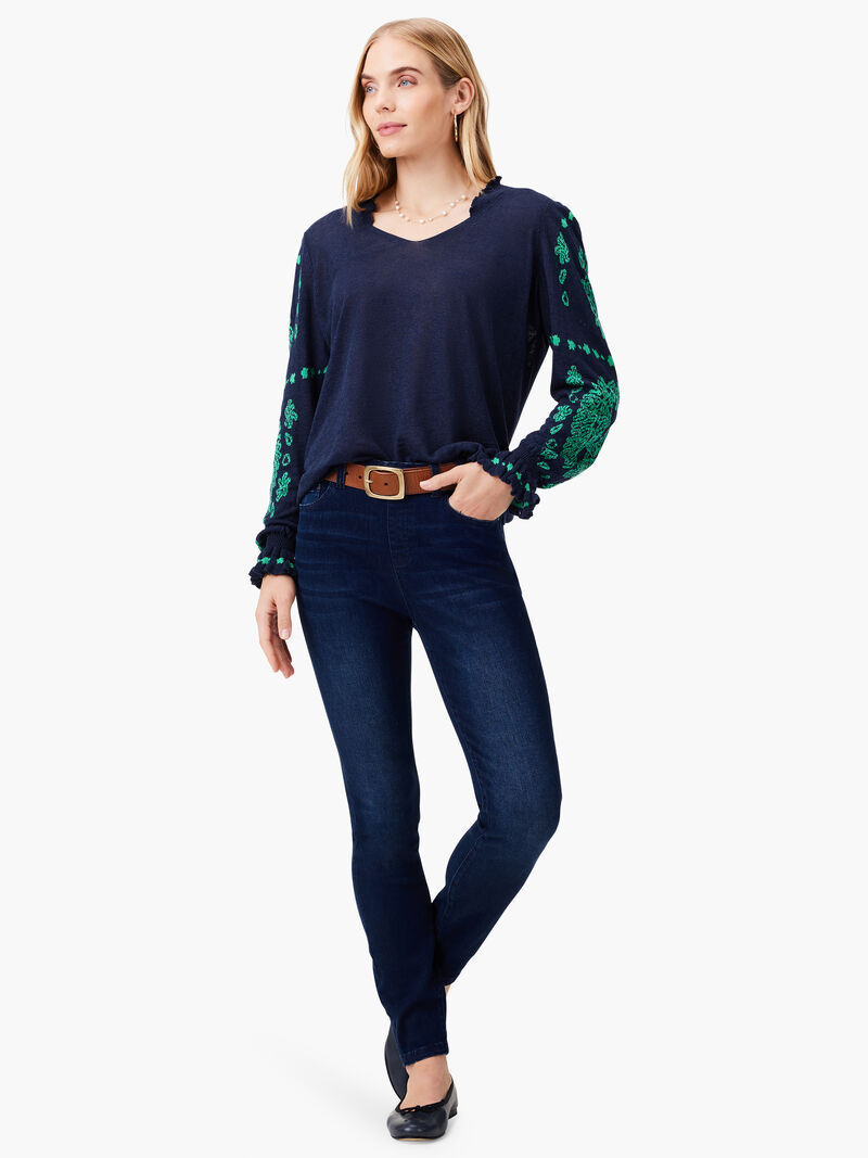 Woman Wears Oceanic Sweater image number 3