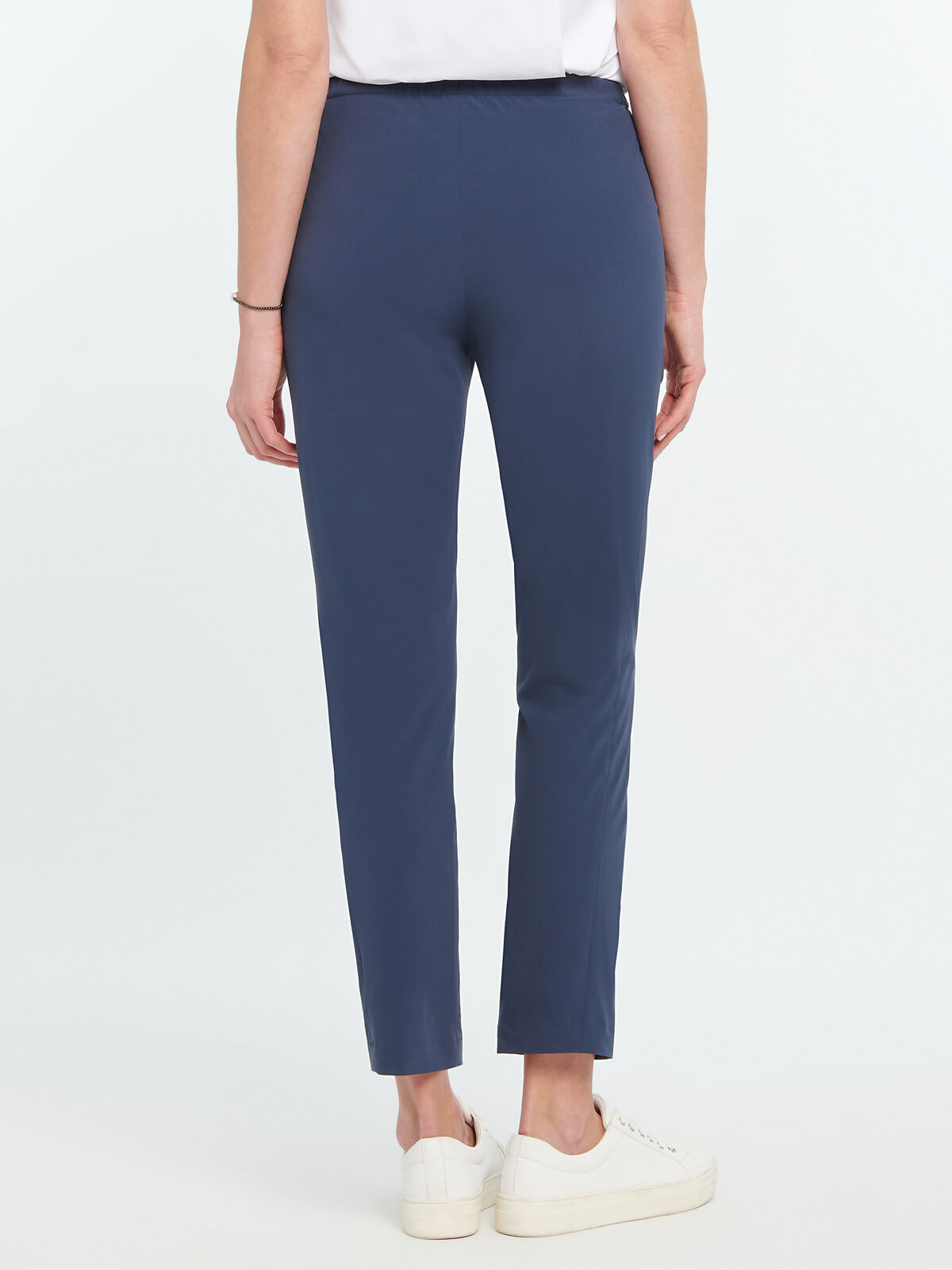 Tech Stretch Relaxed Pant