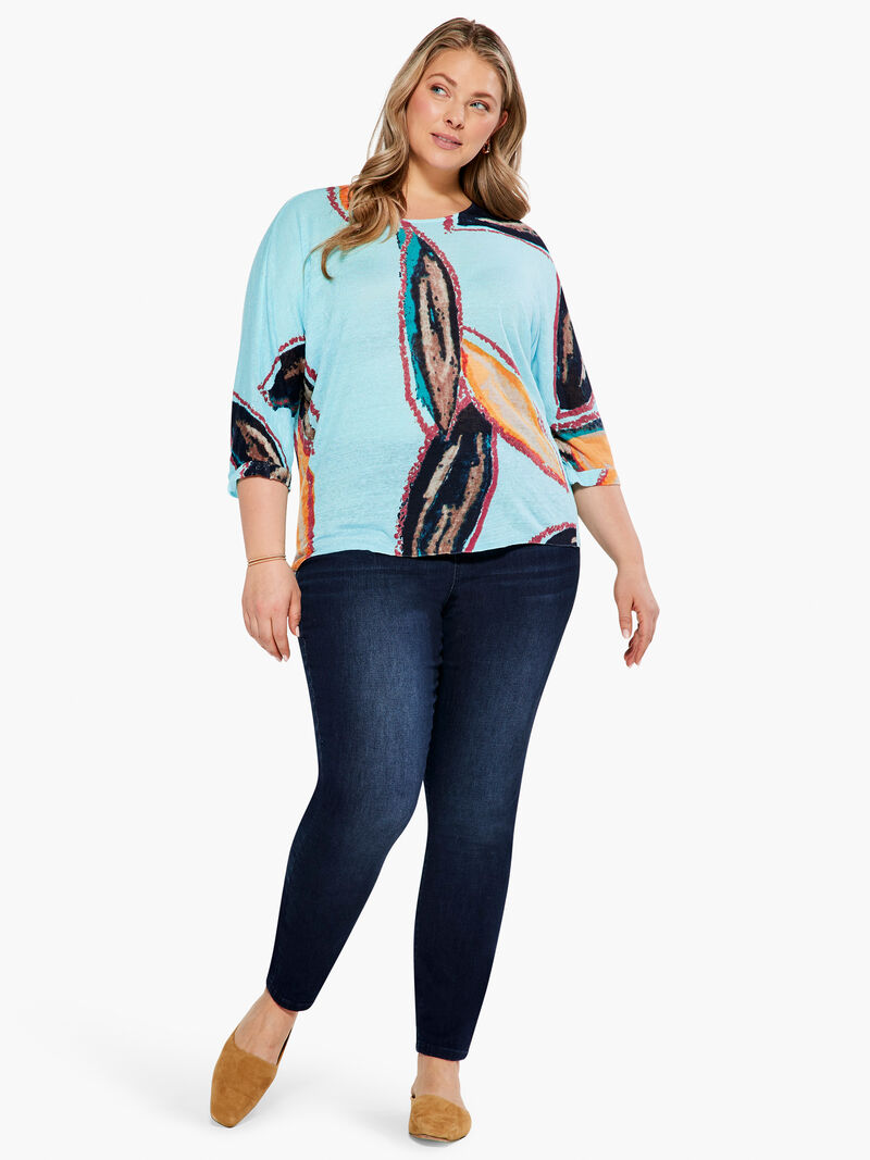 Woman Wears Grove Sweater image number 3