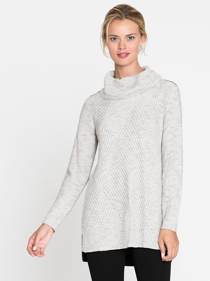 
                    North Star Colorblocked Top