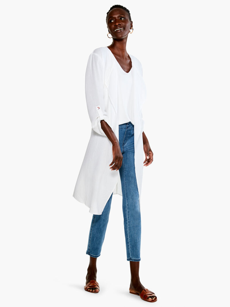 Woman Wears Double Gauze Boatcruise Cardigan image number 0
