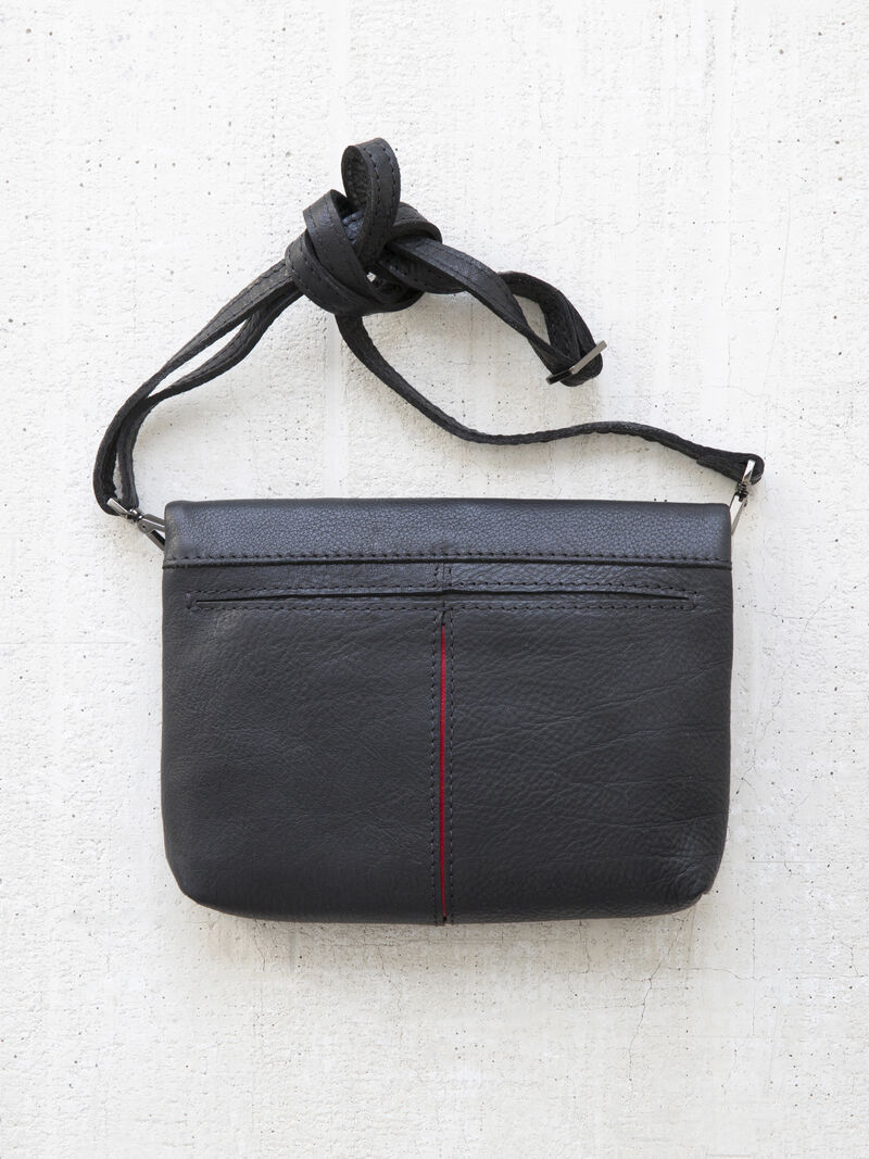 Woman Wears HAMMITT - VIP SMALL CLUTCH image number 1