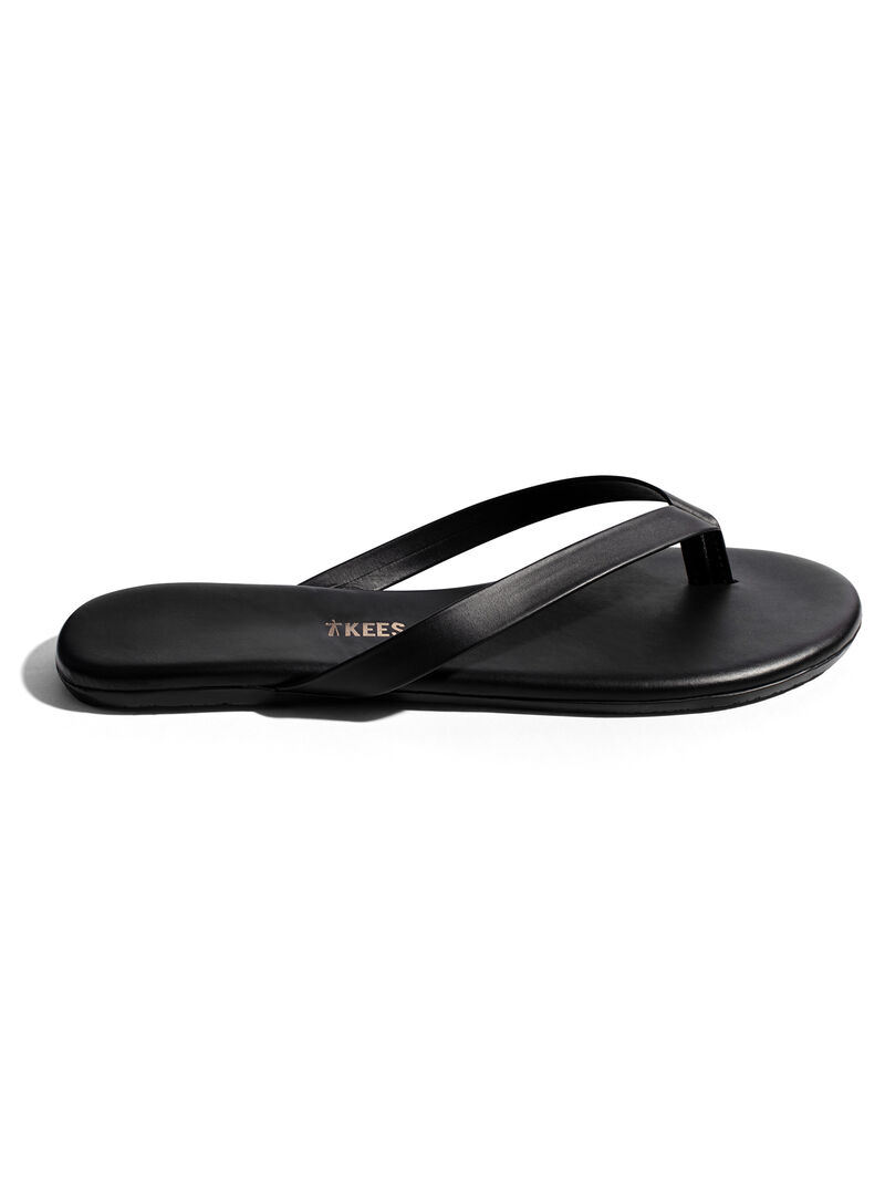Woman Wears TKEES - The Boyfriend Flip Flop image number 1