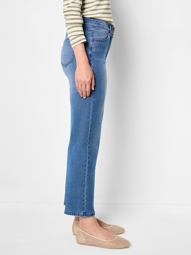 Woman Wears 28" Recess Straight Ankle Jeans image number 2