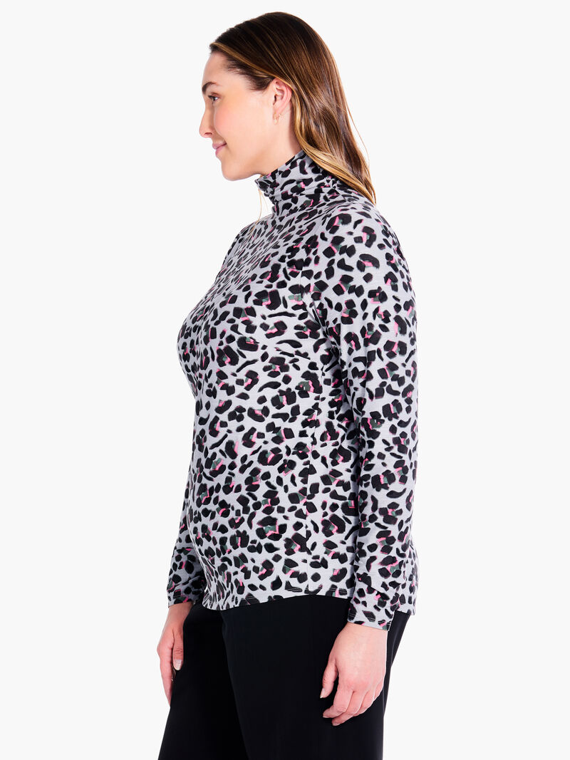Woman Wears Cheetah Pop Top image number 1