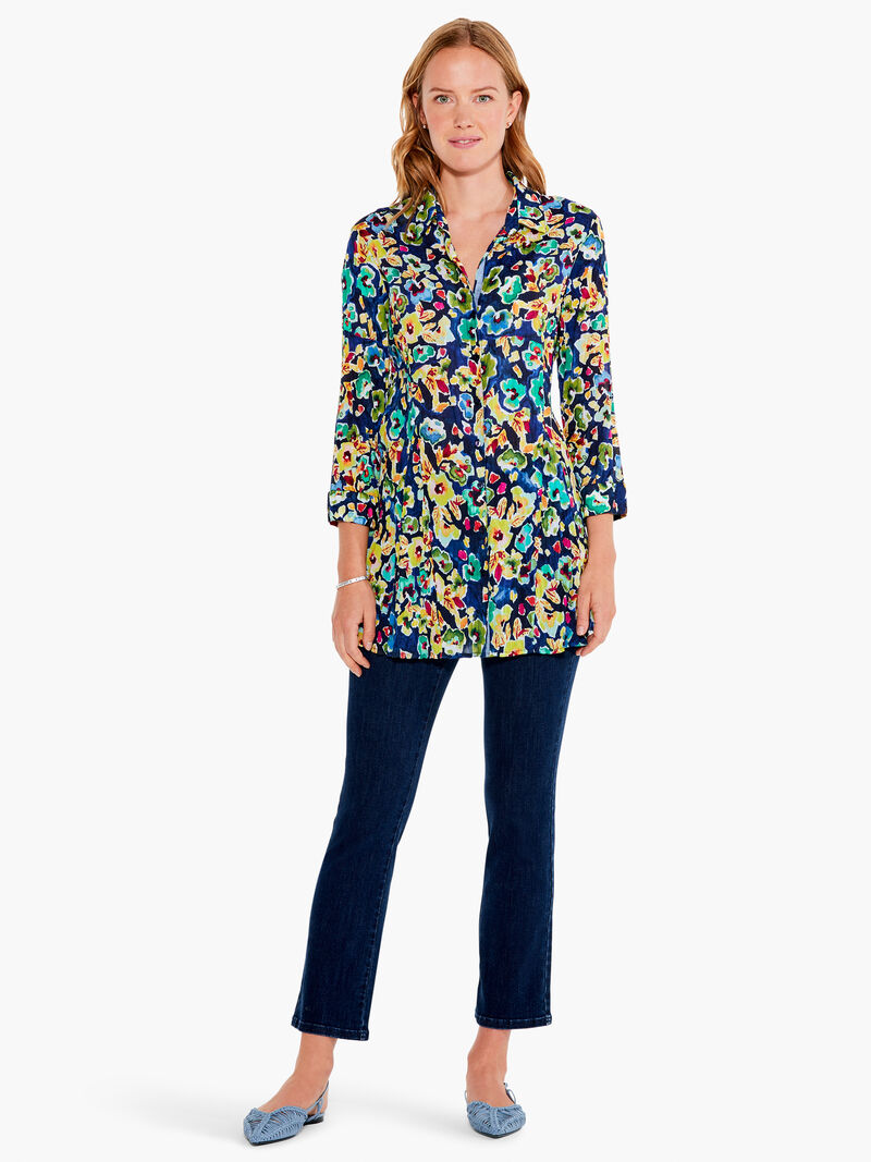 Woman Wears Bold Blossoms Crinkle Shirt image number 3