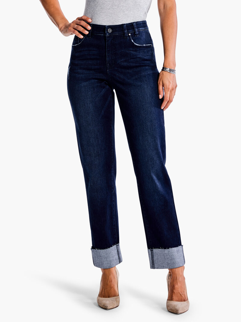 Woman Wears NZ Denim 26" Mid Rise Boyfriend Jeans image number 0