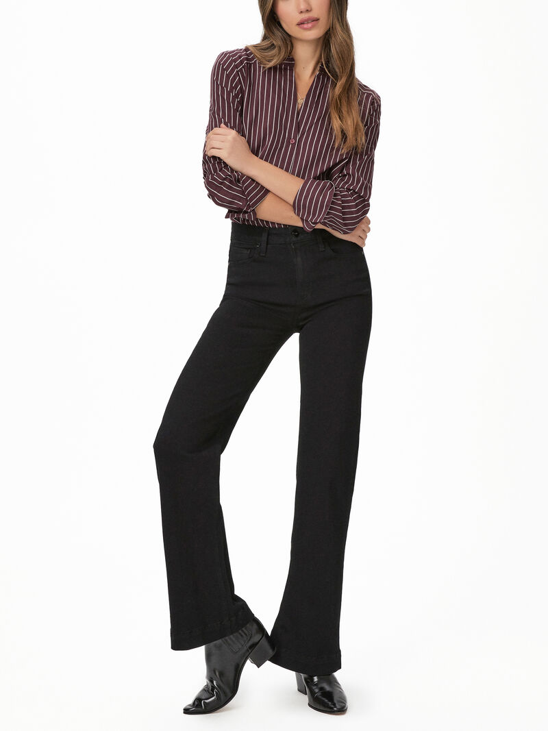 Woman Wears Paige - Leenah 32" Jeans image number 3