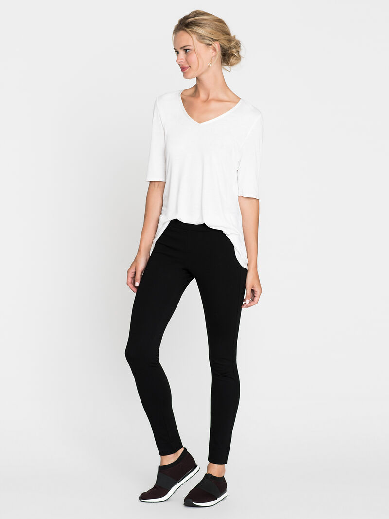 Woman Wears Perfect Legging Full image number 0
