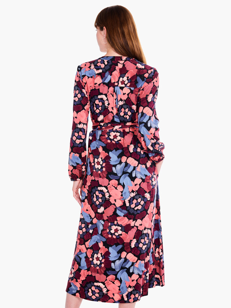 Woman Wears Autumn Bloom Live In Dress image number 2