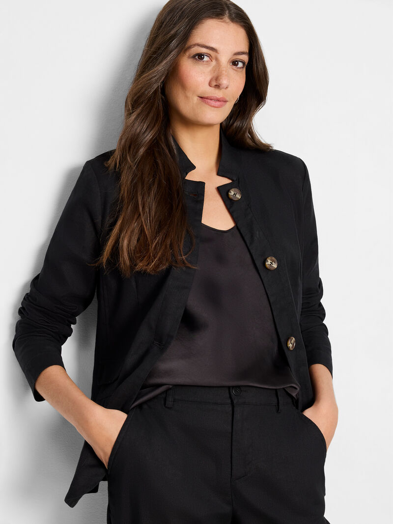 Woman Wears Linen Cotton Ava Blazer image number 0