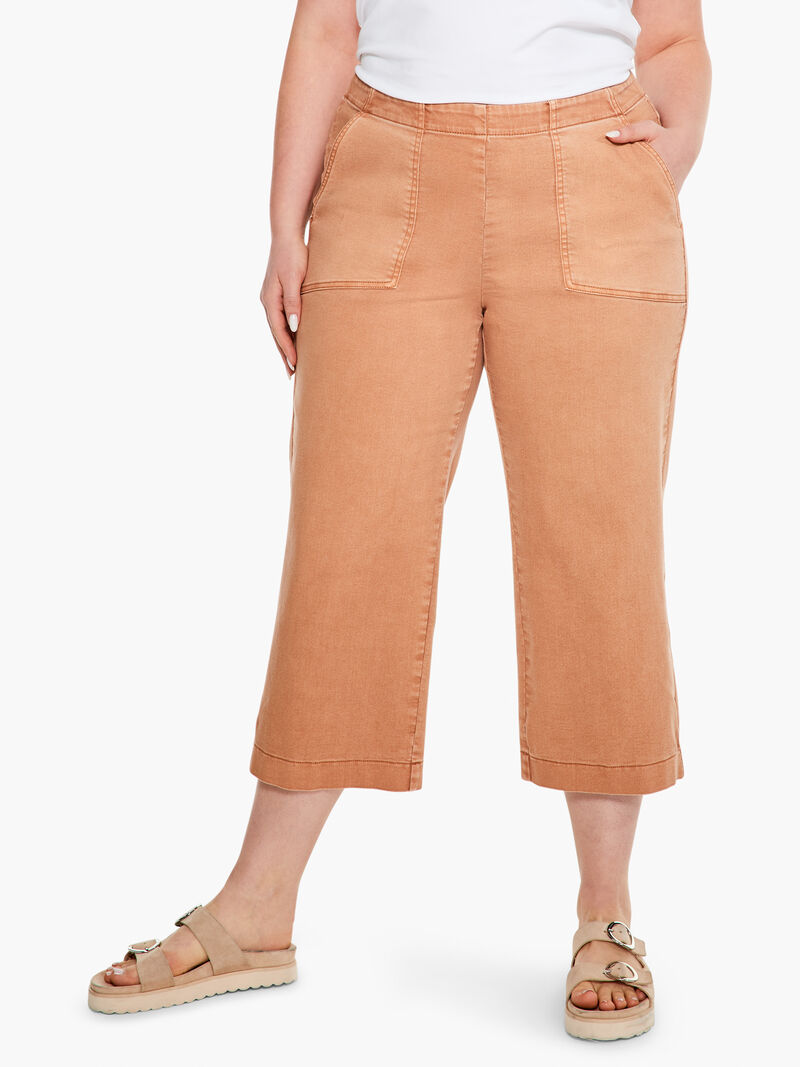 Woman Wears All Day Slim Wide Crop Pant image number 1