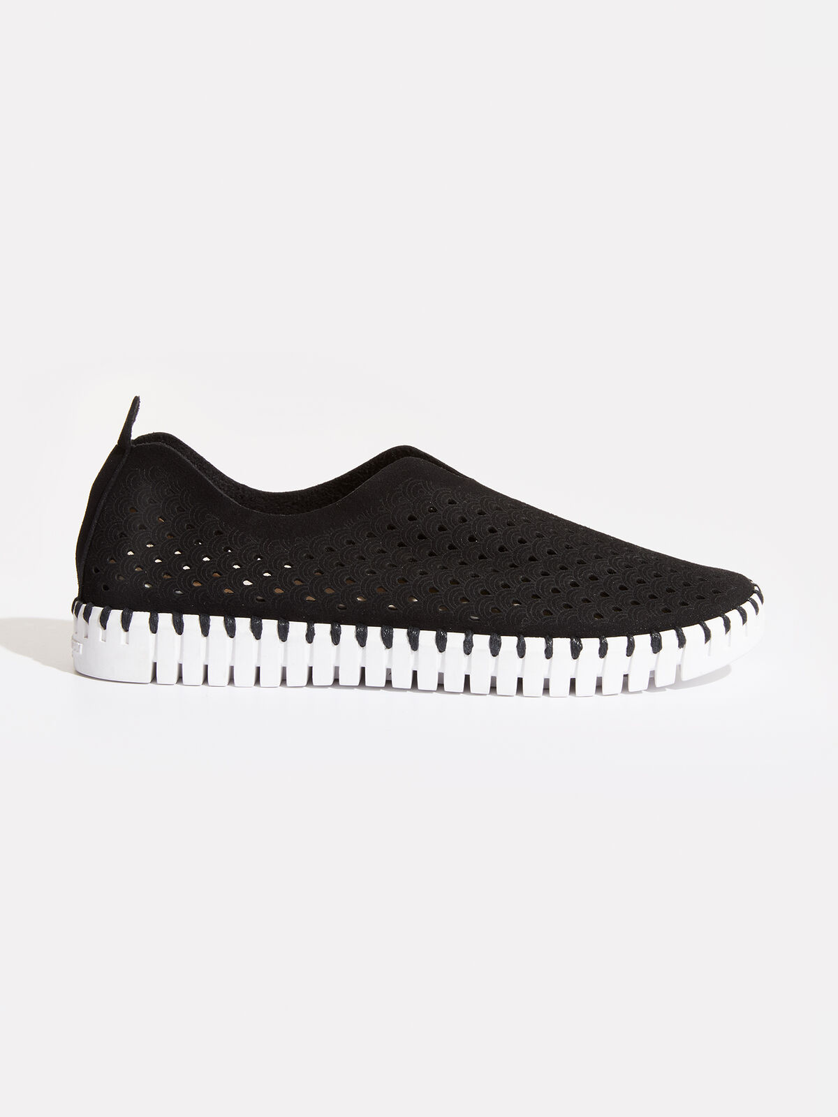 Tulip Sneaker by Ilse Jacobsen