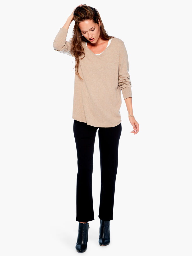 Woman Wears Liverpool - High Rise Slim Jean image number 3