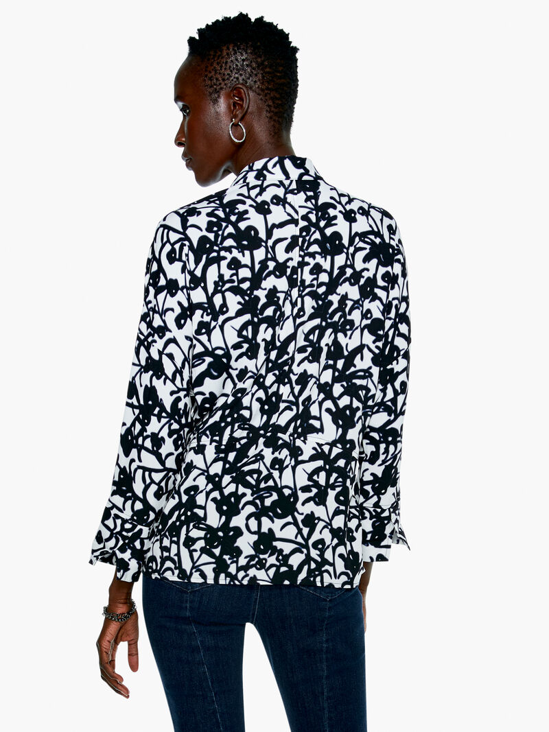 Woman Wears Midnight Meadow Live In Top image number 2