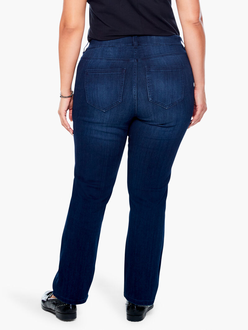 Woman Wears Liverpool - Gia Glider Slim Jean image number 3