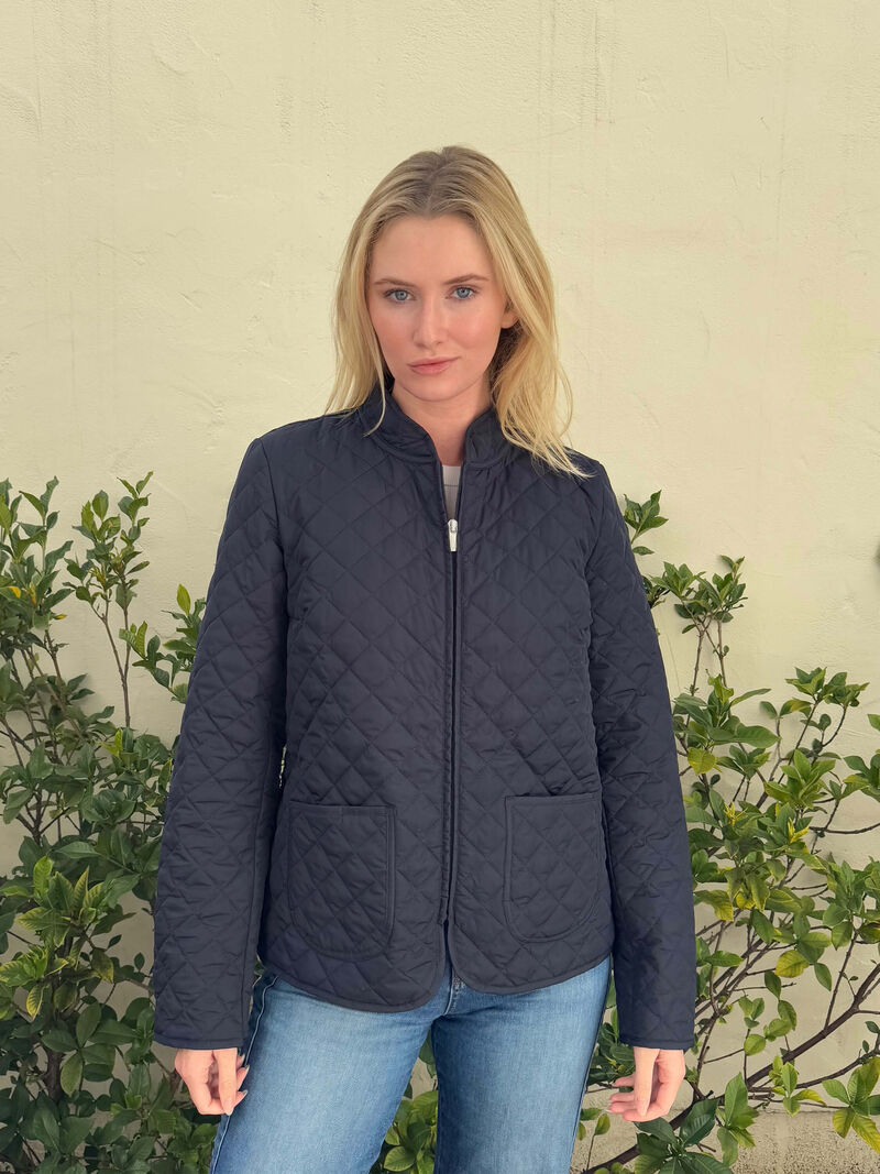 Woman Wears Ilse Jacobsen - Short Quilted Coat image number 0