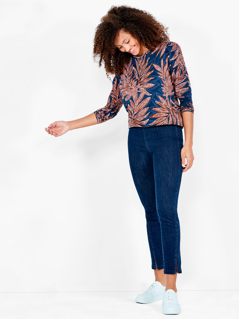 Woman Wears NZT Batik Ferns Long Puff Sleeve Tee image number 3