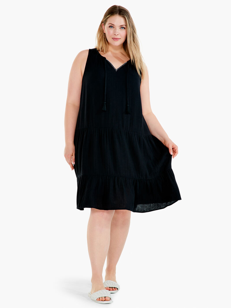 Woman Wears Double Gauze Tiered Dress image number 3