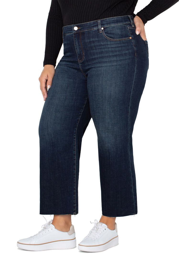 Woman Wears Liverpool - Stride Hr Crop W Wide Cut Hem image number 0