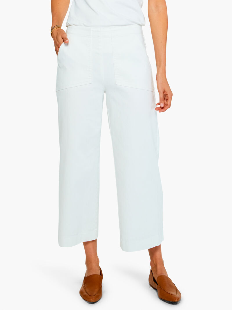 
                            All Day Slim Wide Crop Pant