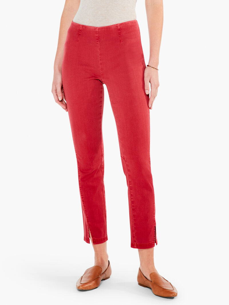 Woman Wears Seams All Day Denim Slim Pant image number 0