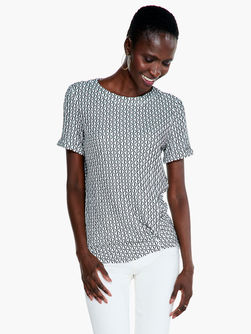 Woman Wears Moving Lines Top image number 0