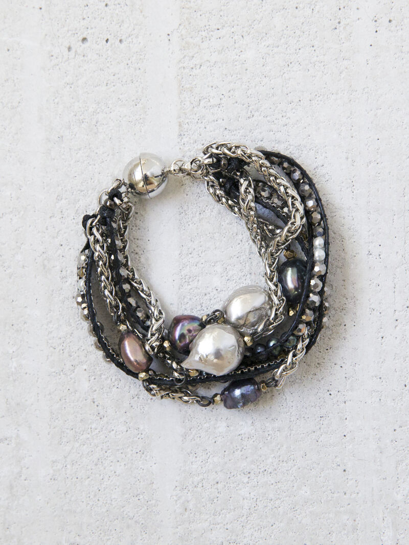 Woman Wears Nakamol Multi  Pearl Bracelet image number 0