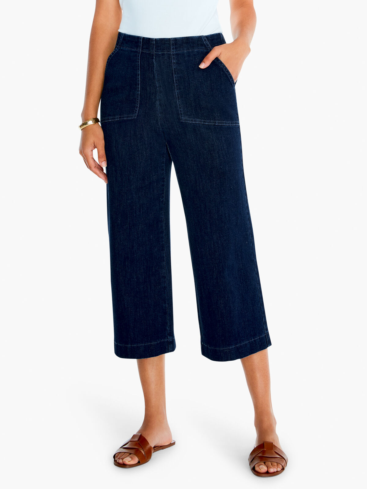 All Day Wide-Leg Crop Jean