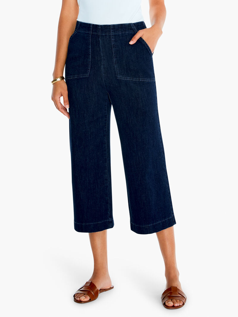 Woman Wears All Day Wide-Leg Crop Jean image number 0