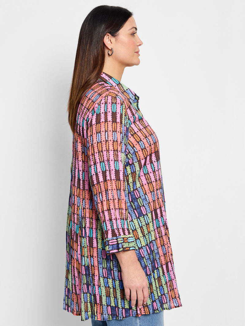 Woman Wears Rainbow Macaroon Long Crinkle Shirt image number 2
