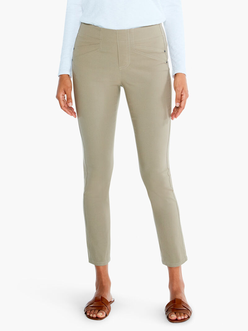 Woman Wears Wonderstretch Slim Jean image number 1