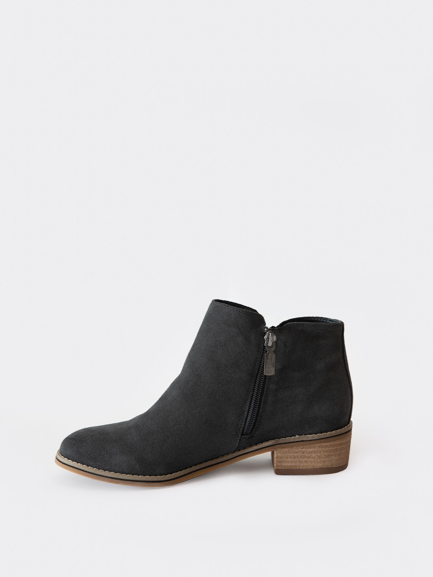 Blondo Liam Ankle Boot NIC ZOE NIC ZOE