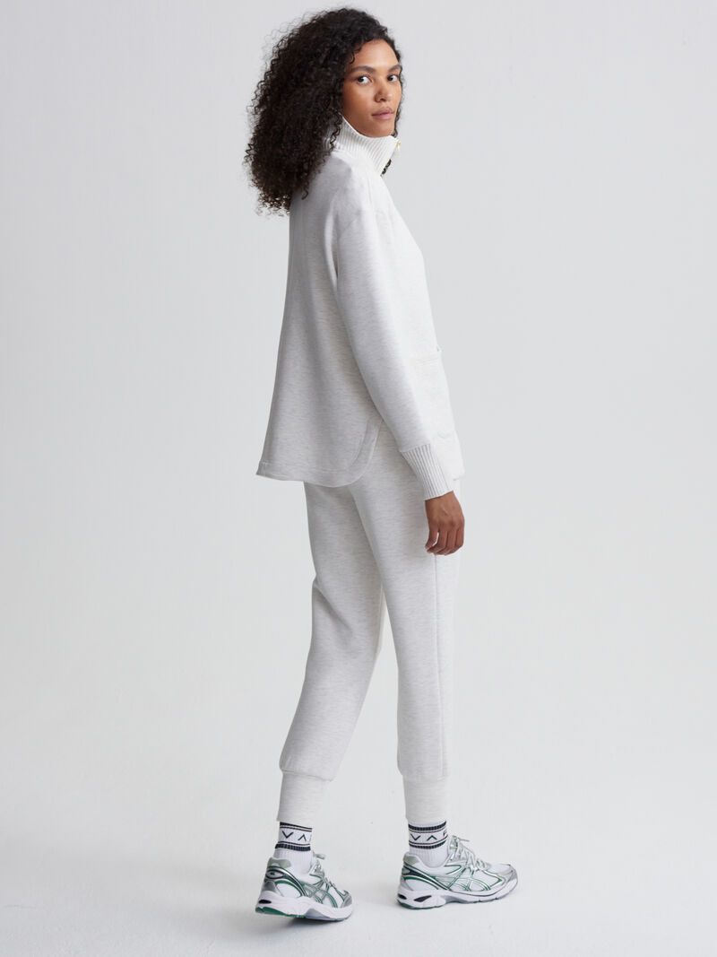 Woman Wears Varley - Niamh Zip Through Jacket image number 3