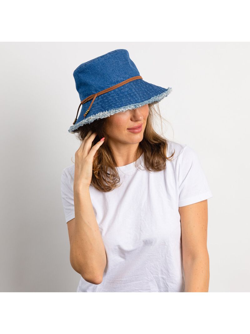 Woman Wears HAT ATTACK FRINGED BUCKET HAT image number 1