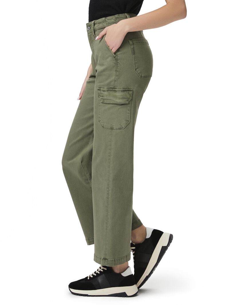 Woman Wears Paige - Carly With Cargo Pockets image number 1