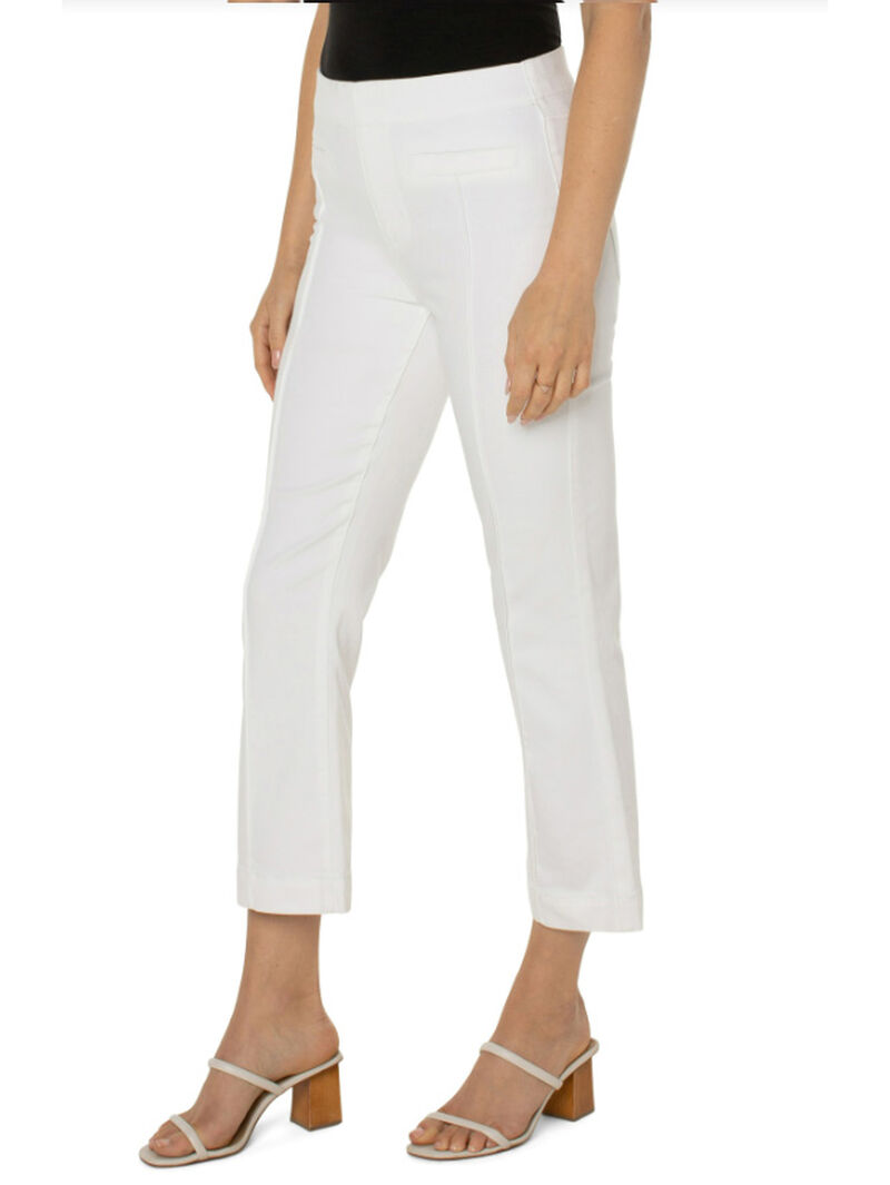 Woman Wears Liverpool - Chloe Crop w/ Welt Pockets image number 1