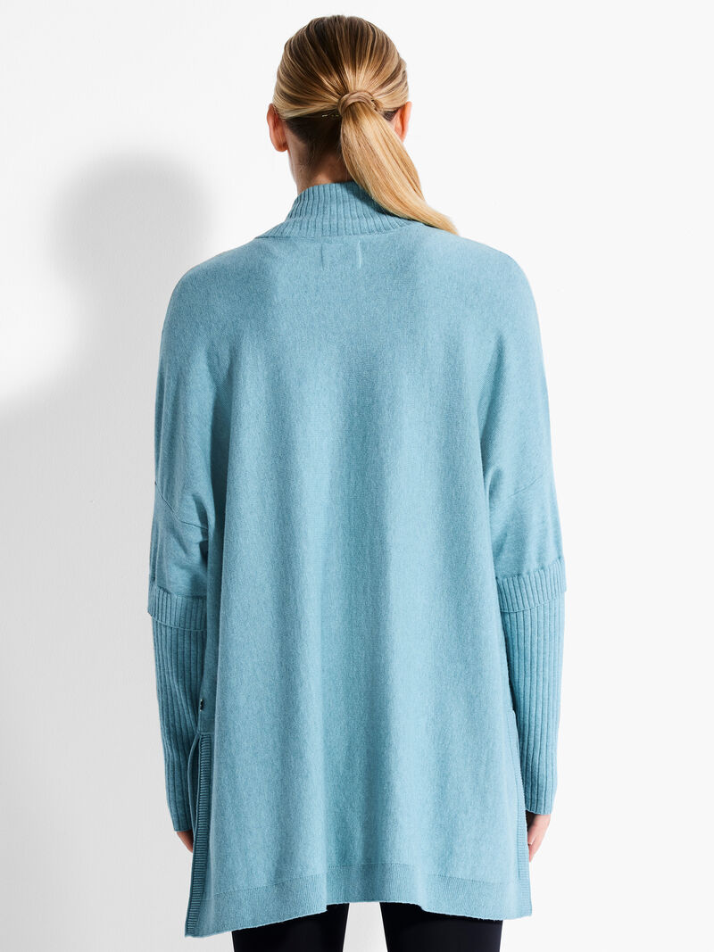 Woman Wears Cool Down Pocket Cardigan image number 2