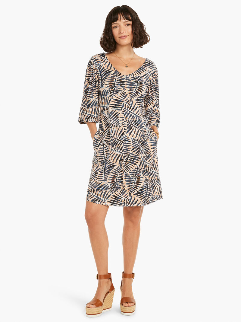 Woman Wears Flowing Ferns Dress image number 4
